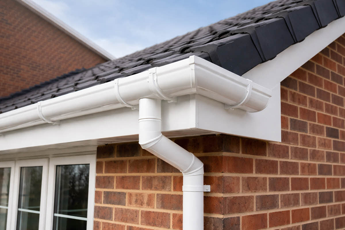 guttering roofline close up